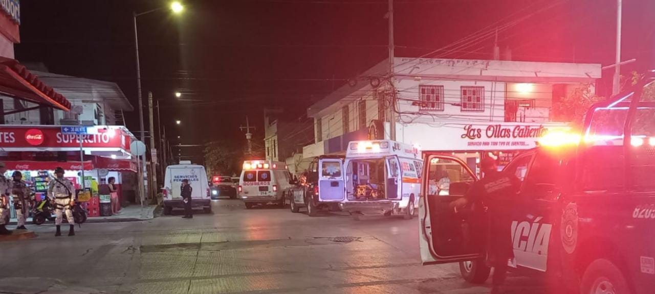 Delincuentes matan a balazos a un cocinero en una fonda de Playa del Carmen Delincuentes matan a balazos a un cocinero en una fonda de Playa del Carmen