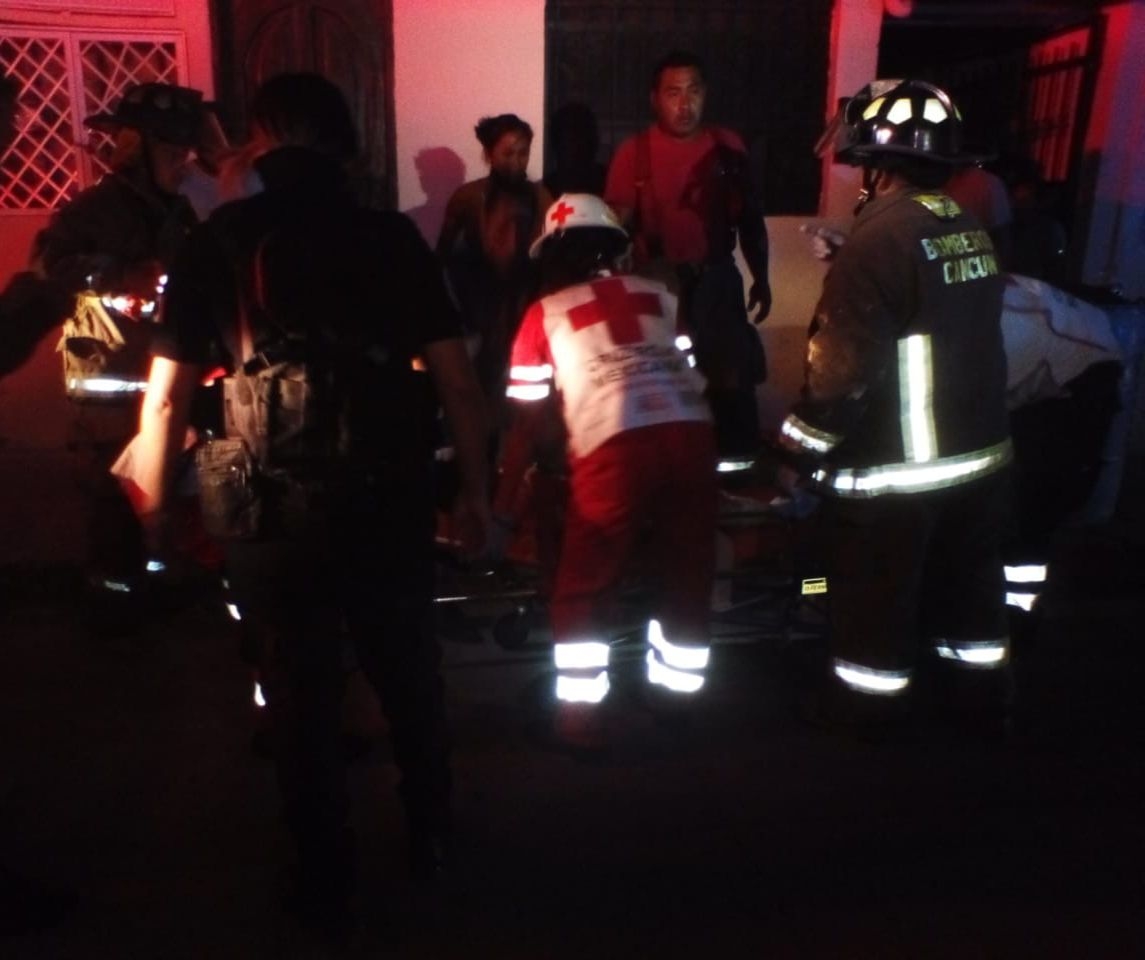 La niña fue trasladada al hospital para su atención