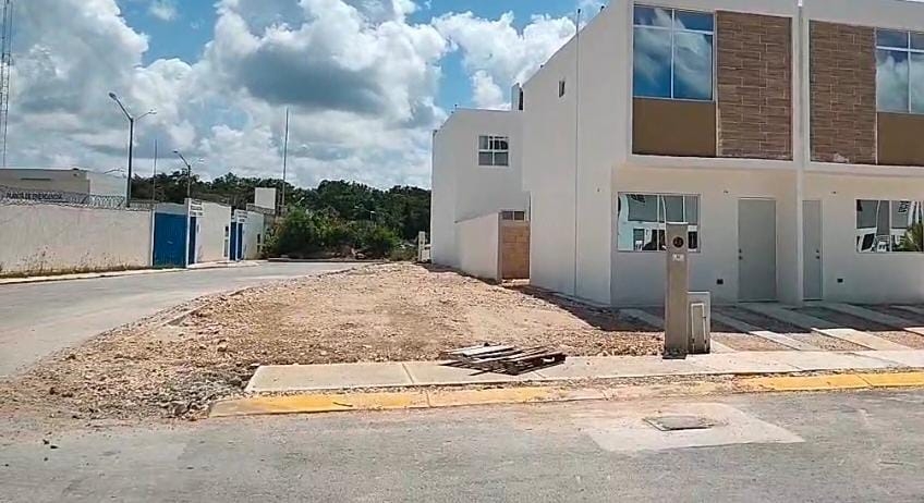 Los cuerpos fueron hallados en la zona de área verde de una construcción en el fraccionamiento Paseo Kusamil de Cancún Los cuerpos fueron hallados en la zona de área verde de una construcción en el fraccionamiento Paseo Kusamil de Cancún
