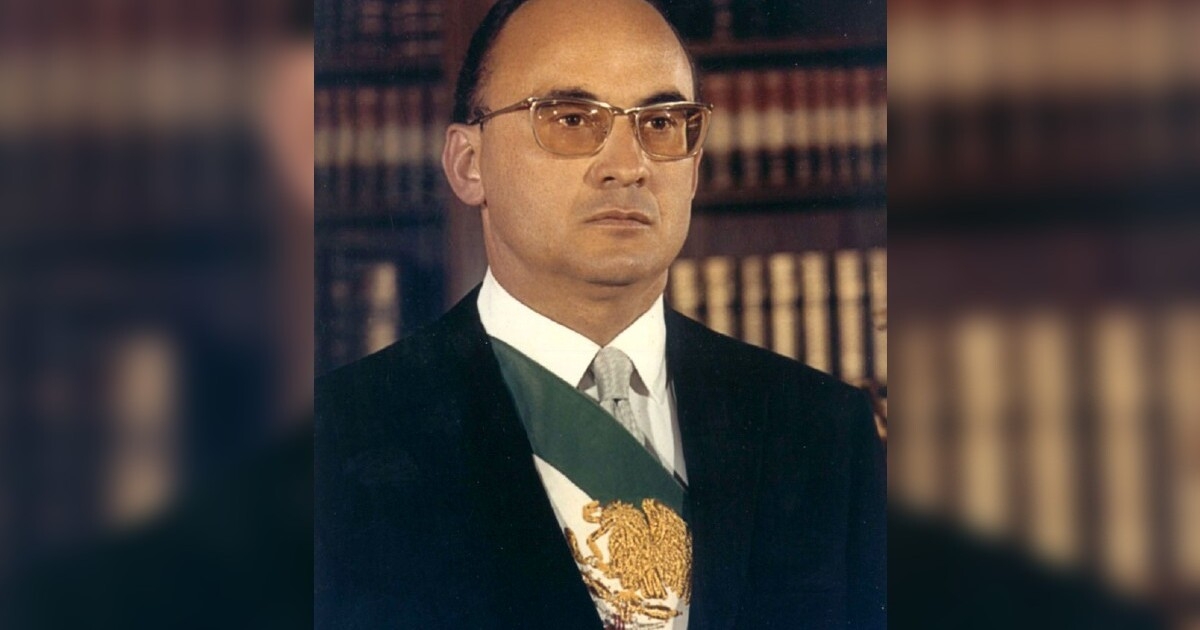 Luis Echeverría sucedió a Gustavo Díaz Ordaz como Presidente de México el 1 de diciembre de 1970