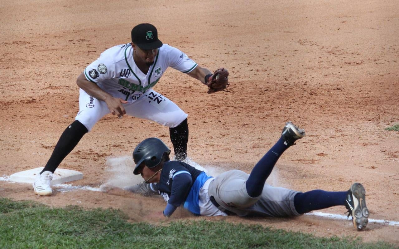 Tigres de Quintana Roo pierde Olmecas de Tabasco en el primer juego de los Playoffs