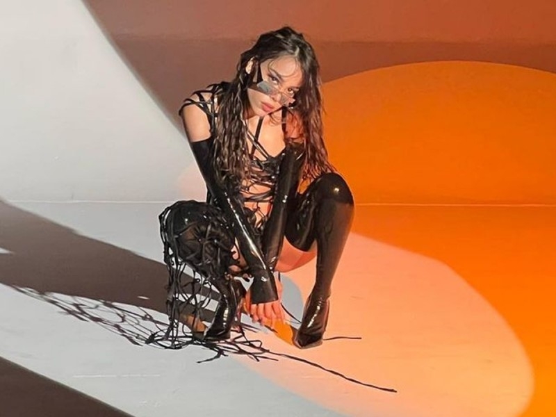 Danna Paola estrena su nueva canción 'XT4S1S'