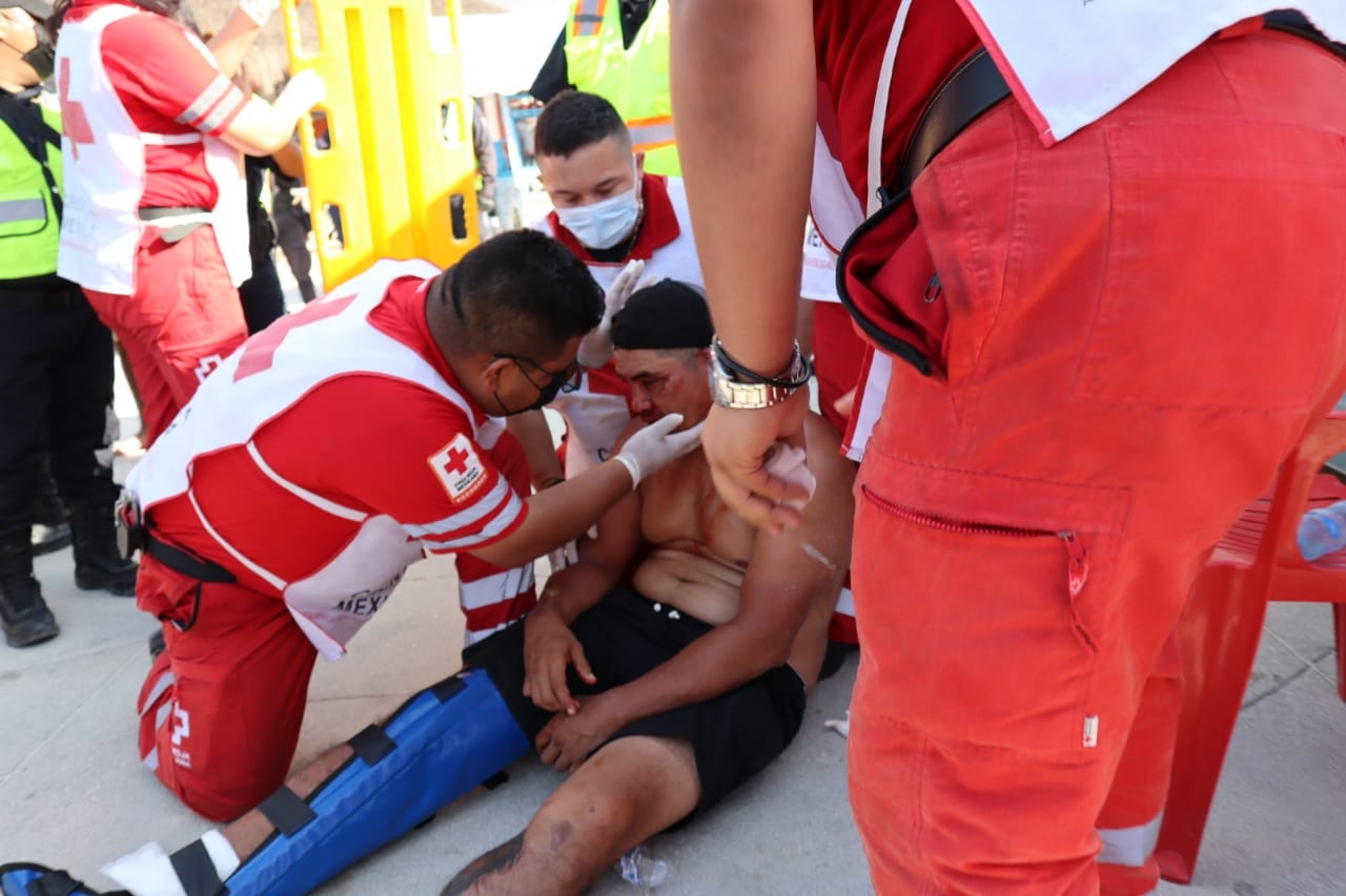 Conato de bronca deja varios heridos en el malecón de Mérida Conato de bronca deja varios heridos en el malecón de Mérida