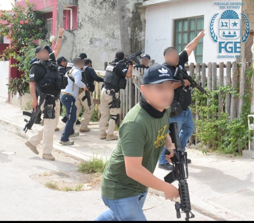 FGE de Quintana Roo detiene a tres hombres tras robo a establecimiento FGE de Quintana Roo detiene a tres hombres tras robo a establecimiento