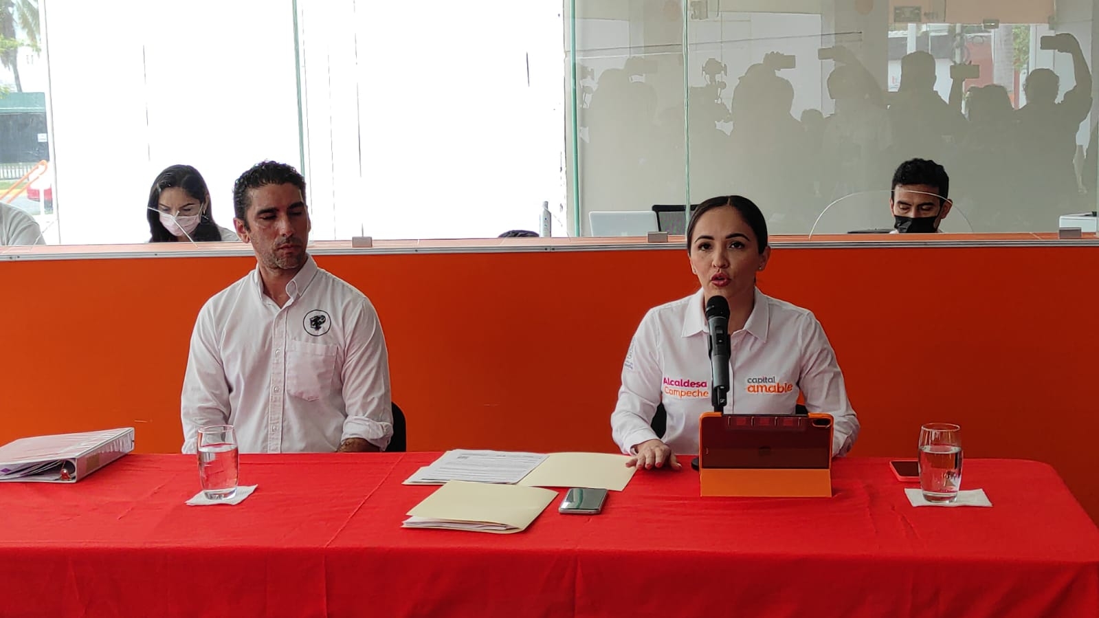 “Parece que a la gobernadora no le pasa bien la información su equipo de trabajo", dijo la Alcaldesa de Campeche “Parece que a la gobernadora no le pasa bien la información su equipo de trabajo", dijo la Alcaldesa de Campeche