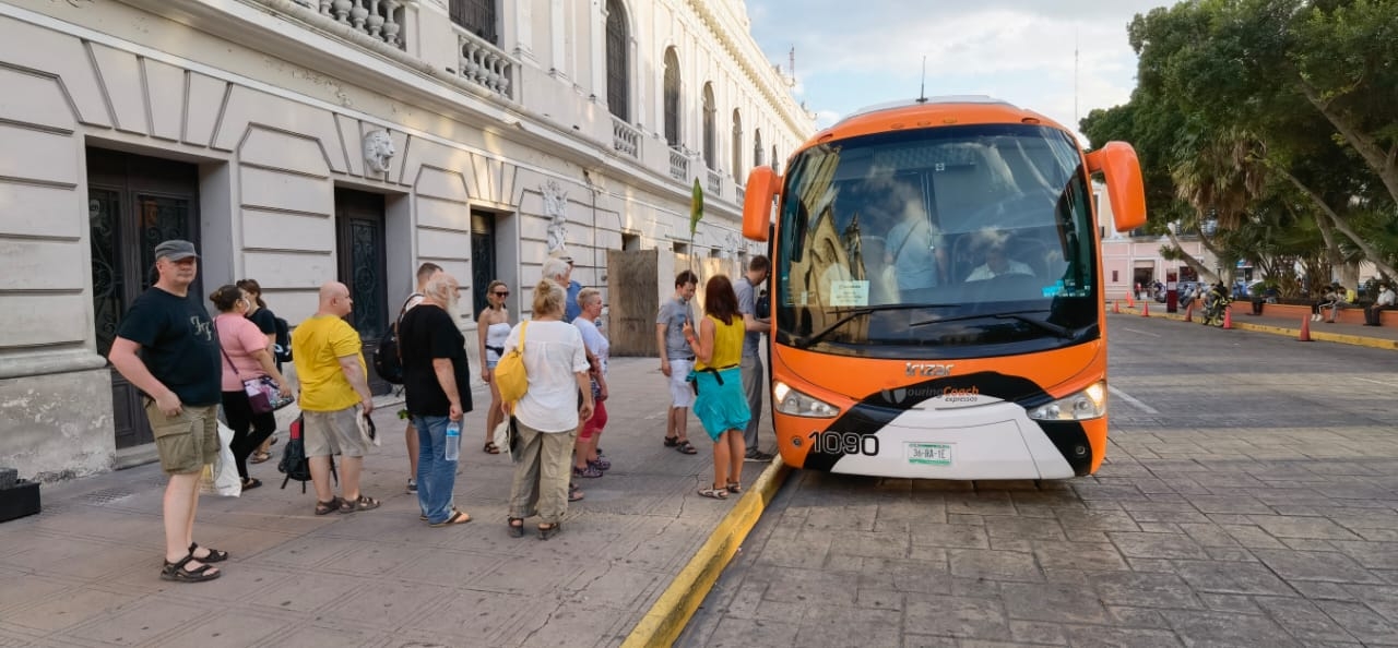 La Cámara de Comercio asegura que la afluencia turística no se ha visto afectada y que la derrama económica que hay por la temporada vacacional continún