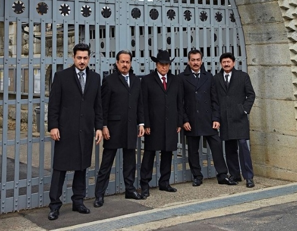 Los Tigres del Norte son un grupo de música regional mexicana