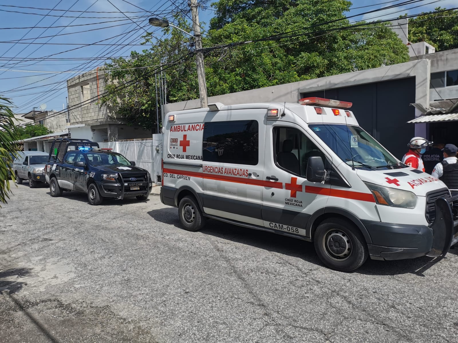 Elementos de la AEI procedieron a levantar el cuerpo
