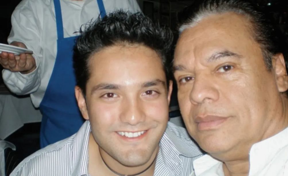 Exacadémico Daniel Riolobos asegura que su supuesto romance con Juan Gabriel le ayudó en su carrera Exacadémico Daniel Riolobos asegura que su supuesto romance con Juan Gabriel le ayudó en su carrera