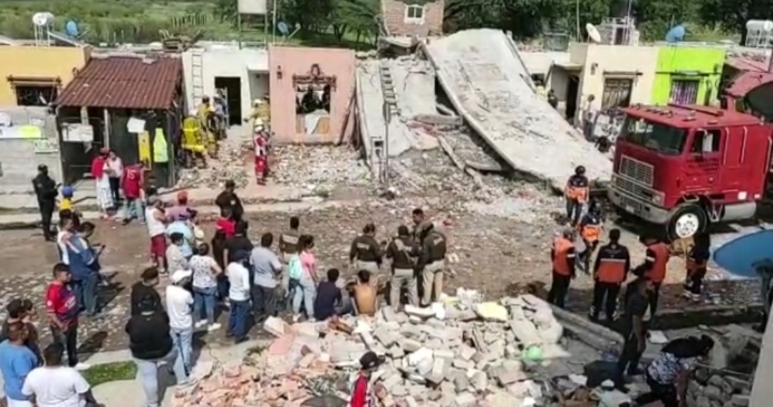 Confirman dos muertos y 10 heridos tras explosión de tanque de gas en Guanajuato Confirman dos muertos y 10 heridos tras explosión de tanque de gas en Guanajuato