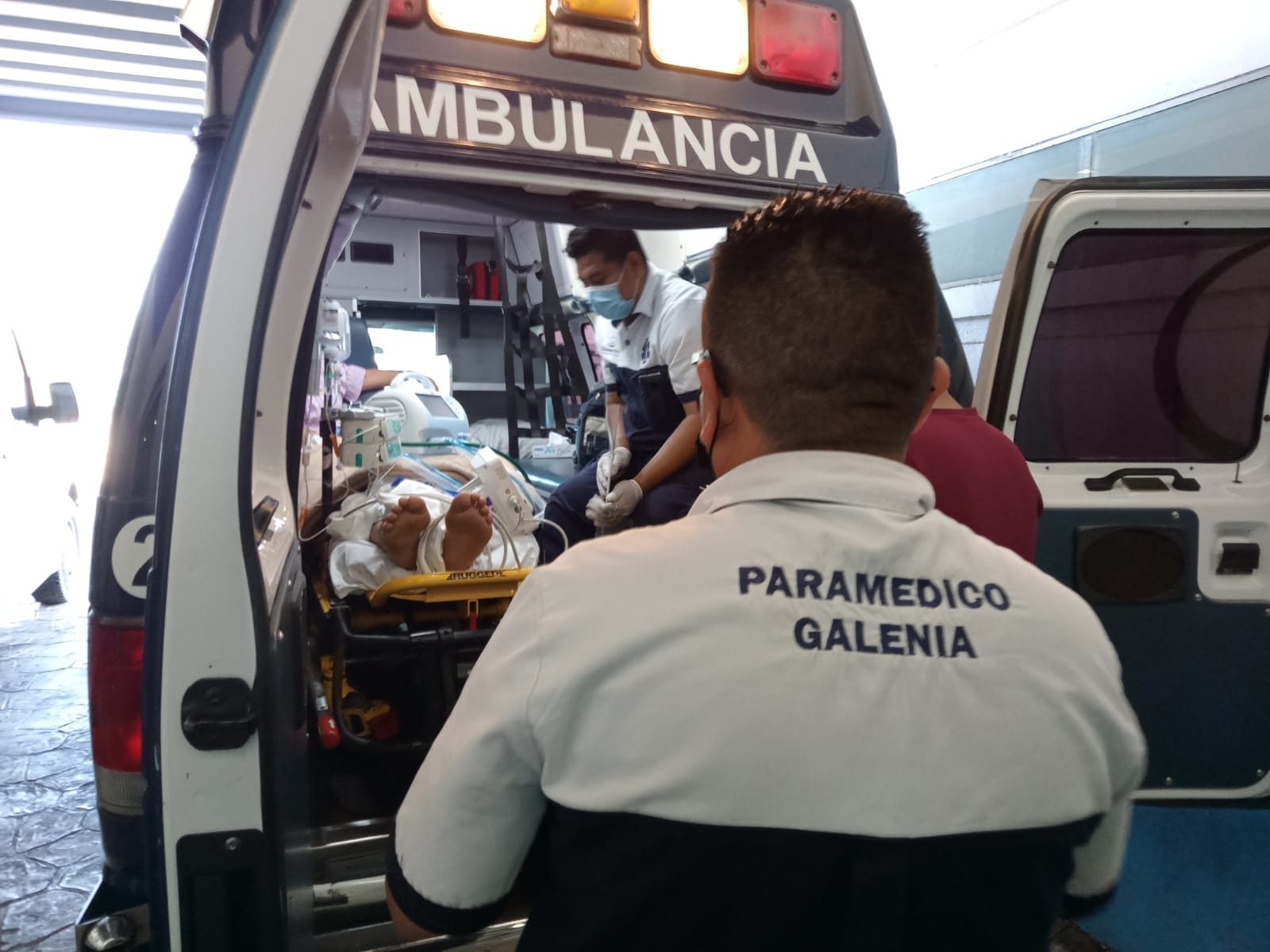 Turista inglés es trasladado grave a un hospital tras caída en un hotel Turista inglés es trasladado grave a un hospital tras caída en un hotel