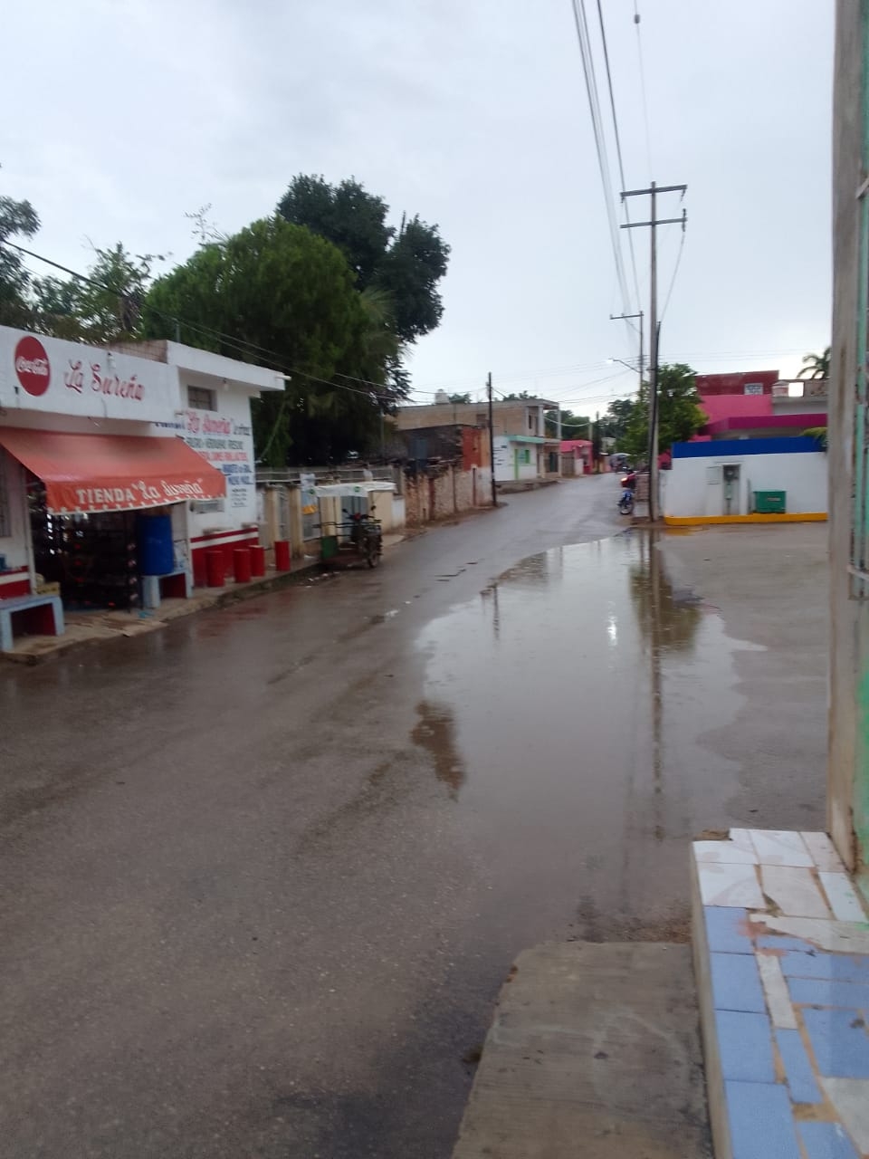 Hasta el momento se desconoce si las fuertes lluvias causaron daños mayores en la región