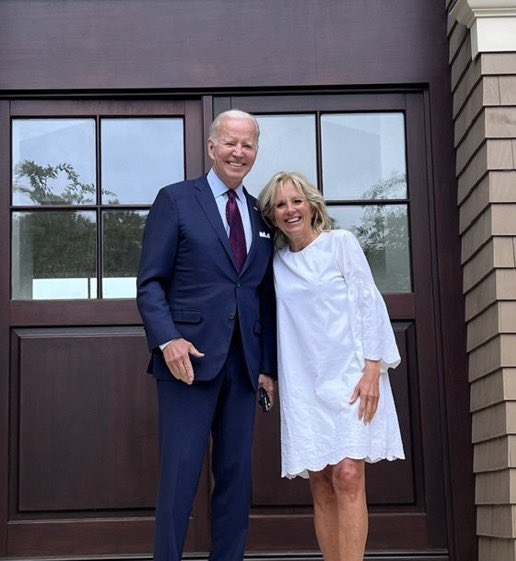  Jill Biden no experimenta ningún síntoma, pero permanecerá aislada en su residencia en el estado de Delaware