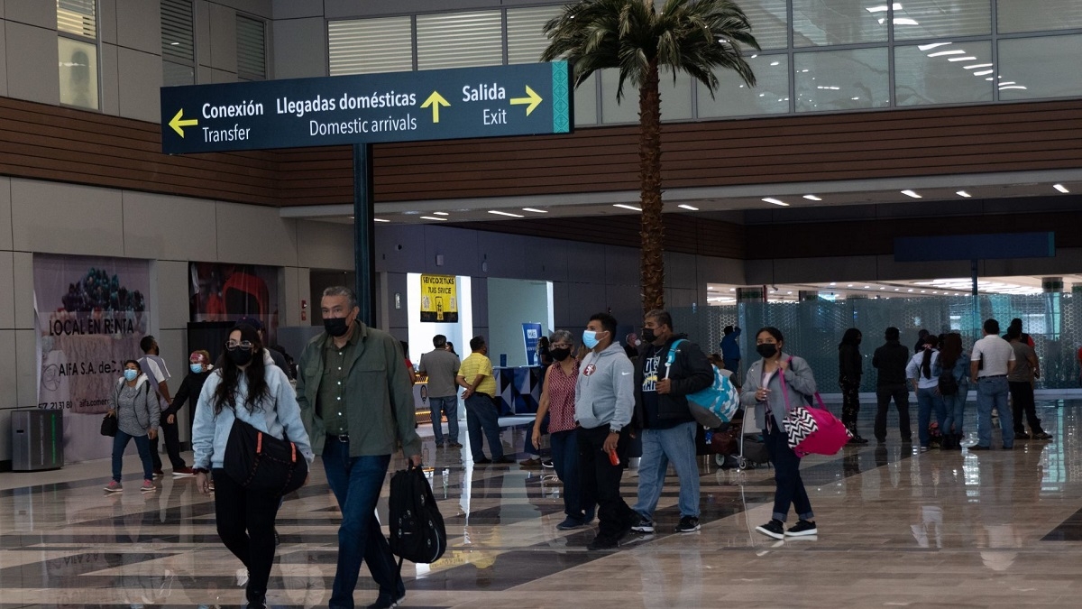 La terminal de carga espera tener 32 operaciones diarias, indicó el director general del AIFA, Isidoro Pastor