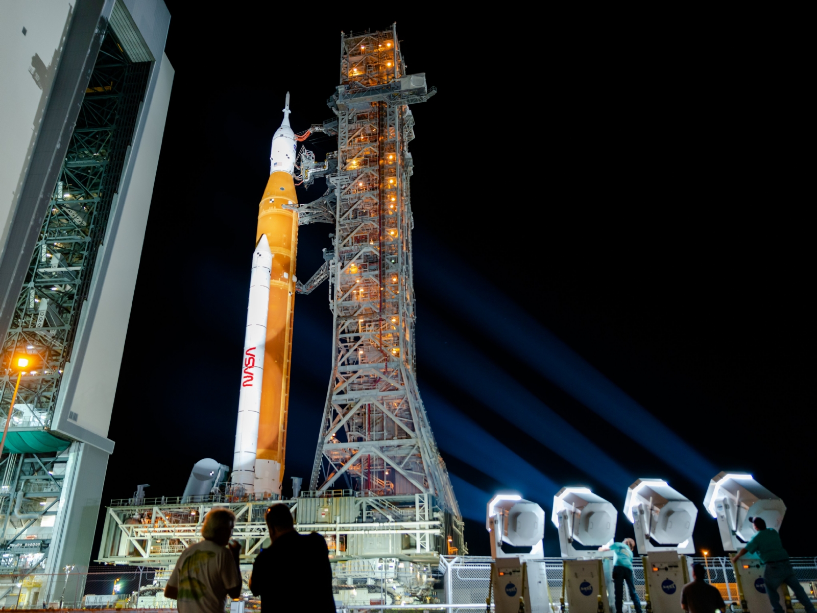 Artemis I: Sigue el minuto a minuto de la misión de la NASA para volver a la Luna Artemis I: Sigue el minuto a minuto de la misión de la NASA para volver a la Luna