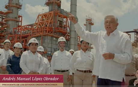 Ya no va aumentar el precio los combustibles: AMLO en nuevo spot de campaña