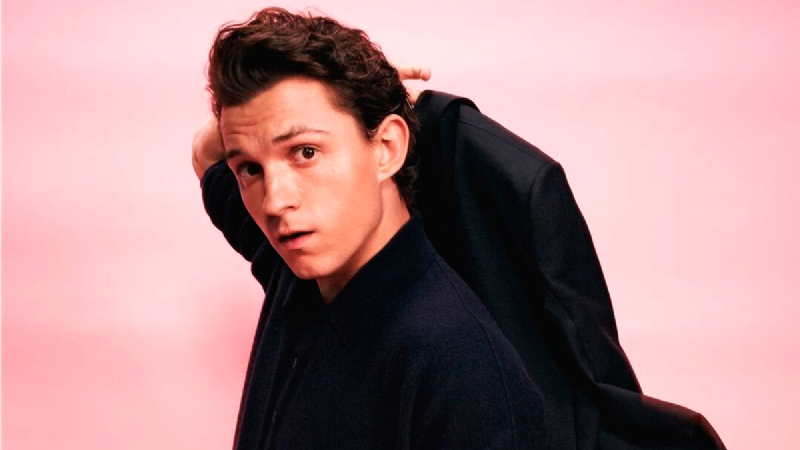 El actor que dio vida a Spider-Man visitó las playas de Los Cabos. El actor que dio vida a Spider-Man visitó las playas de Los Cabos.