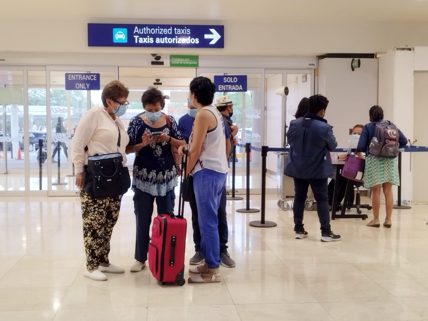 Aeroméxico y Volaris adelantaron la llegada de dos vuelos para este martes