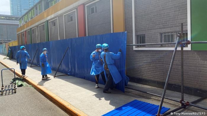 Los residentes de Chengde y Xinle recibieron la orden de no salir de sus casas Los residentes de Chengde y Xinle recibieron la orden de no salir de sus casas