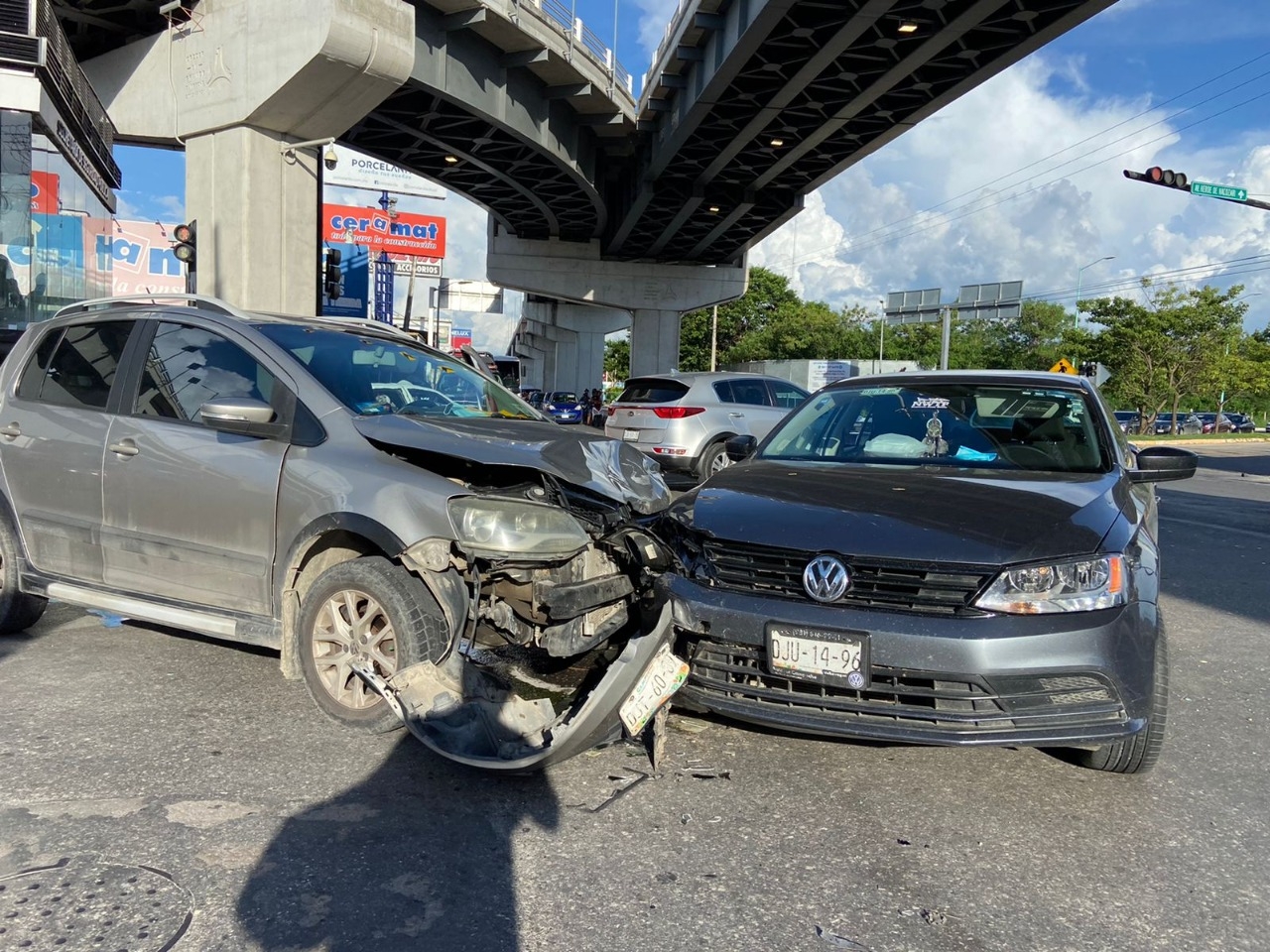 Choque deja daños por 140 mil pesos en Campeche