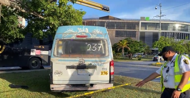 La combi donde viajaba el hoy occiso pertenece a la ruta 237