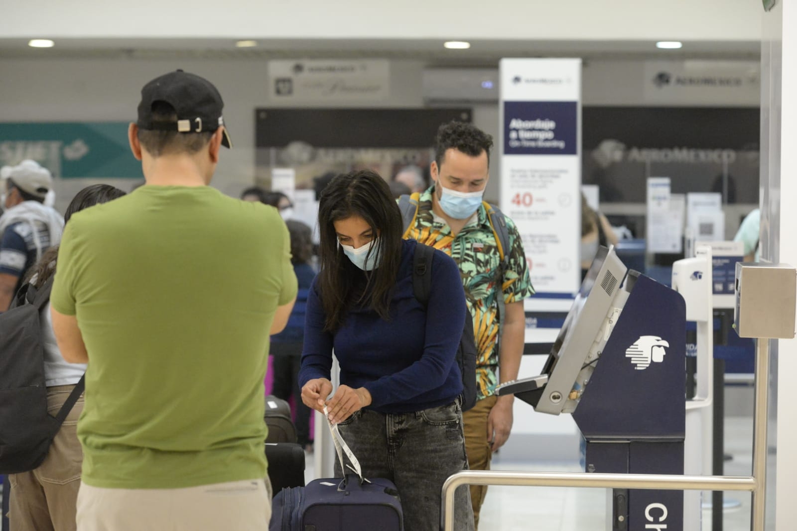 De las 08:10 a las 14:30 llegan 14 vuelos, la mayor parte de la Ciudad de México
