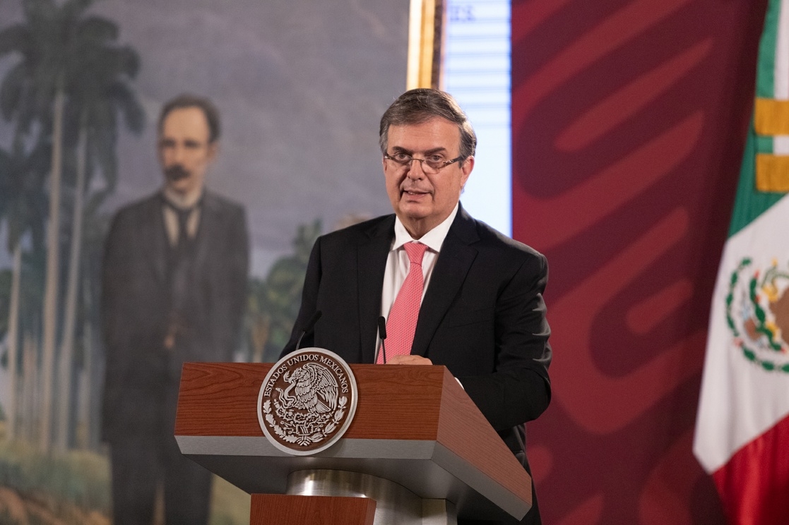Marcelo Ebrard busca nuevos proyectos para México desde la India