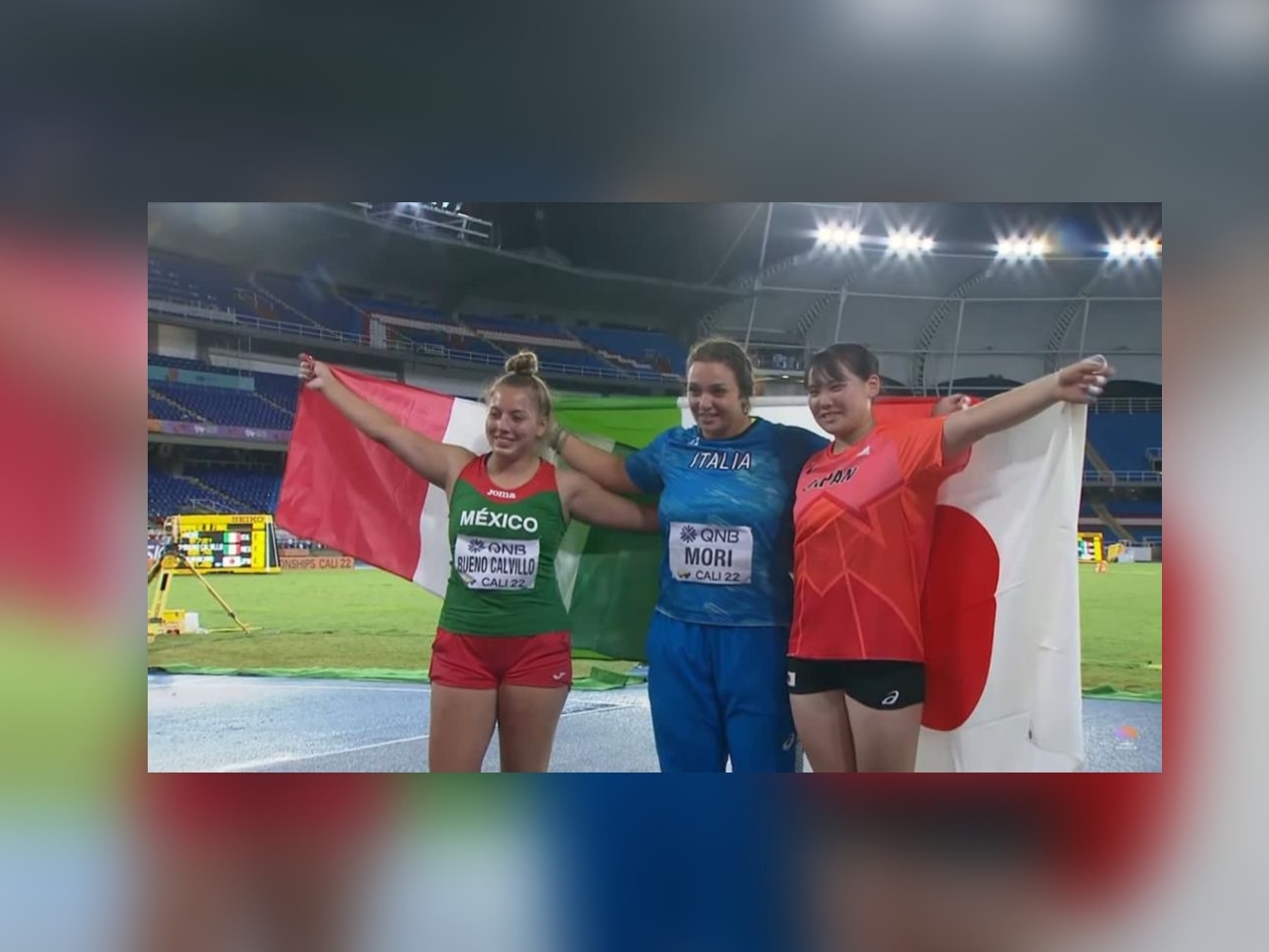 La lanzadora de martillo originaria de México logró subir al podio y establecer un hecho histórico en el deporte en el país
