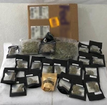 Detienen a banda de narcomenudistas en zona irregular de Playa del Carmen