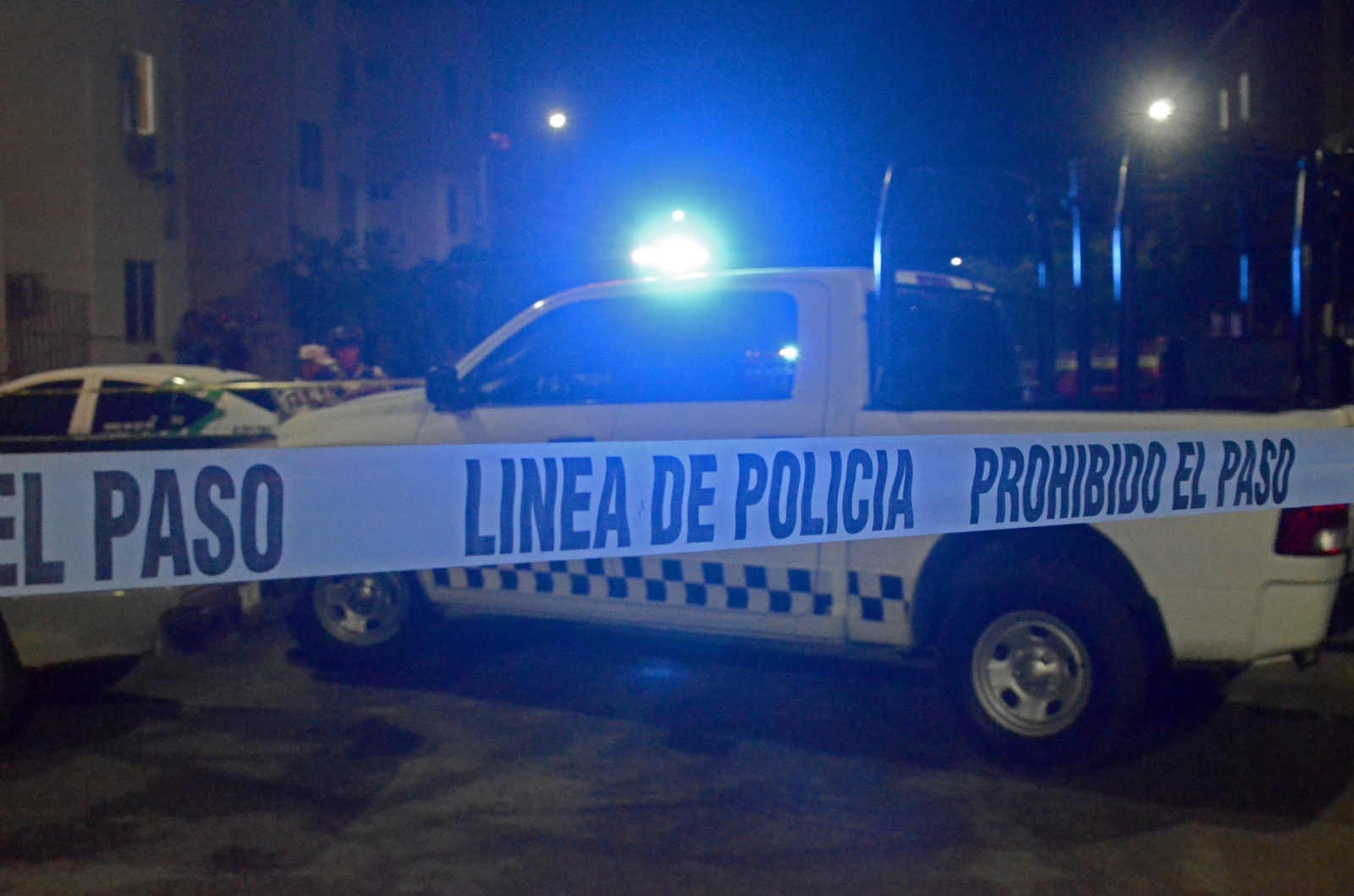 La persona recibió tres impactos de bala, dos de ellos hicieron blanco en su cabeza.