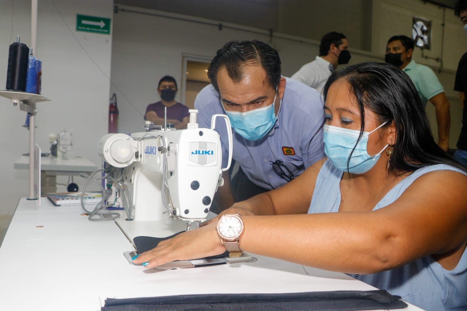 ¿Eres de Chetumal y beneficiario del Programa  FORO? Ve por tu maquina de coser