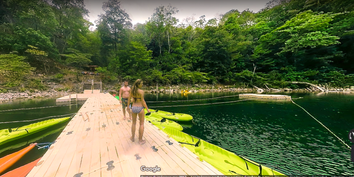 Disfruta un día en el Cenote Azul, pero también puedes visitar sus alrededores. Foto: Google Maps Disfruta un día en el Cenote Azul, pero también puedes visitar sus alrededores. Foto: Google Maps