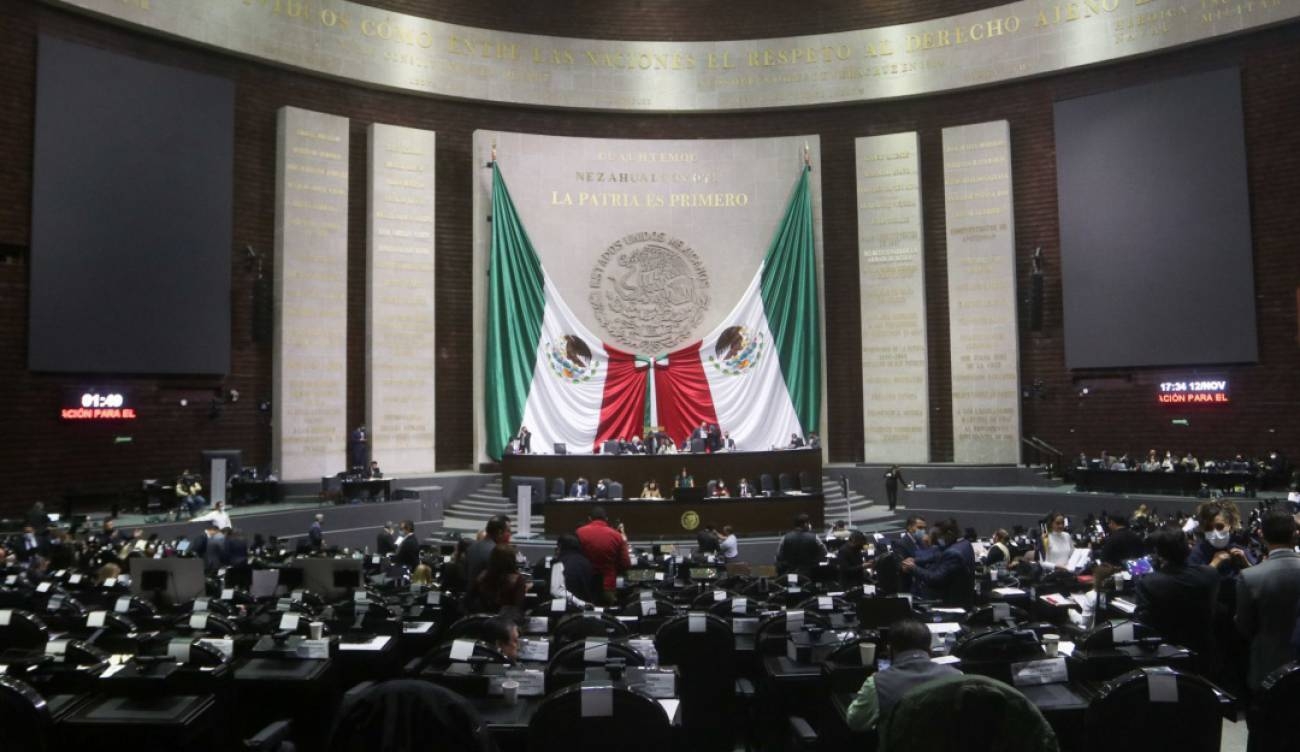 De hecho, se prevé que esta reforma a la Carta Magna sea discutida y aprobada el miércoles en el Pleno De hecho, se prevé que esta reforma a la Carta Magna sea discutida y aprobada el miércoles en el Pleno