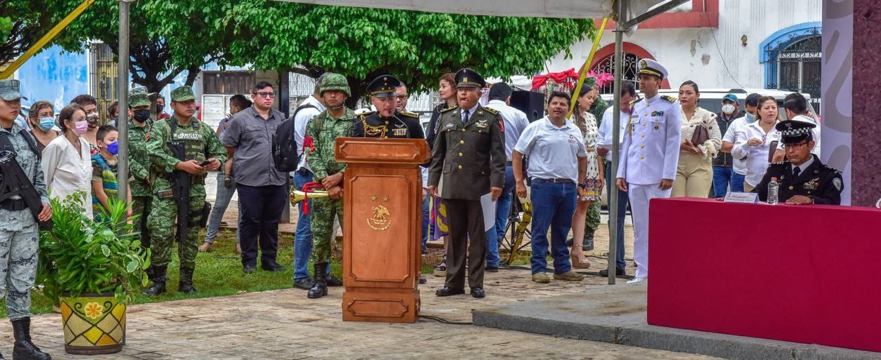 La ceremonia se realizó en la plaza Cívica del barrio de Santa Ana, en la ciudad de San Francisco de Campeche
