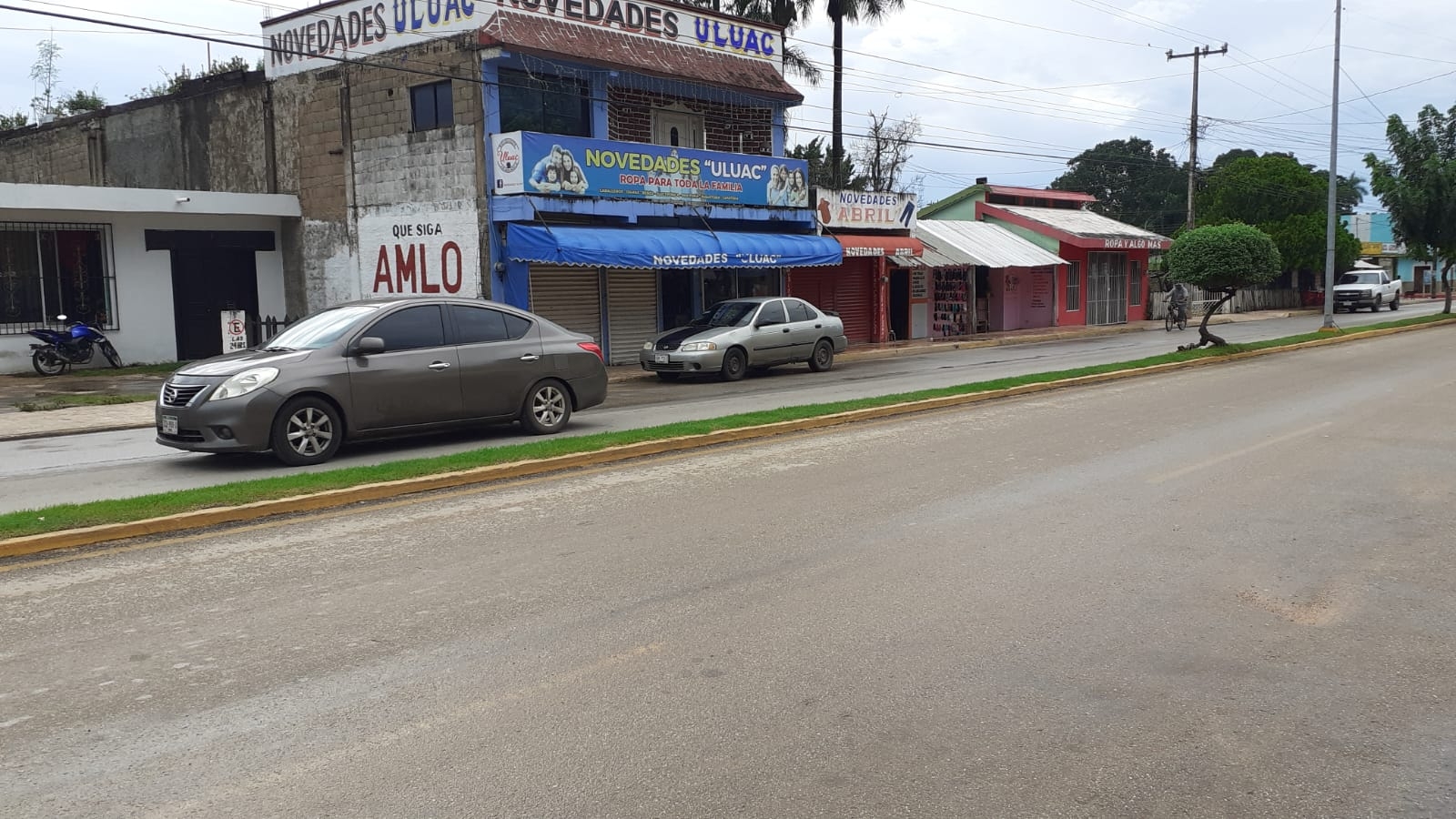 Corte de luz provoca que comercios cierren en José María Morelos Corte de luz provoca que comercios cierren en José María Morelos