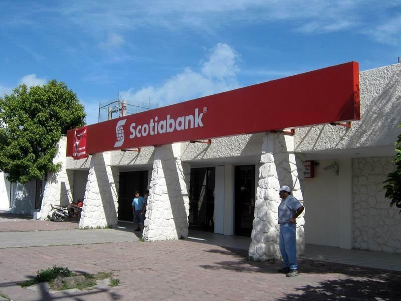 La ABM indicó que en el país existen más de 50 mil cajeros que los tarjetahabientes podrán usar en caso del cierre de los bancos el 15 y 16 de septiembre La ABM indicó que en el país existen más de 50 mil cajeros que los tarjetahabientes podrán usar en caso del cierre de los bancos el 15 y 16 de septiembre