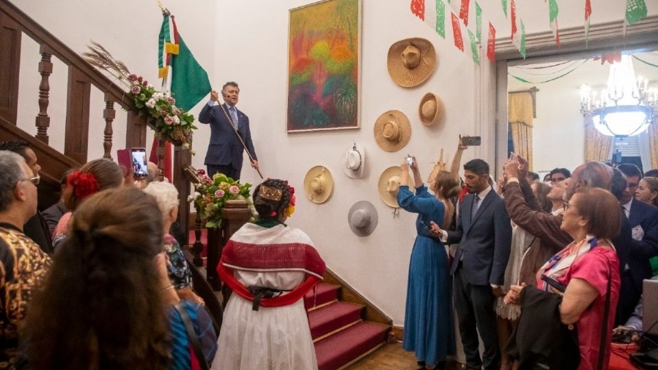 Septiembre es considerado como el mes más patriótico del año porque se celebra el Día de Independencia Septiembre es considerado como el mes más patriótico del año porque se celebra el Día de Independencia
