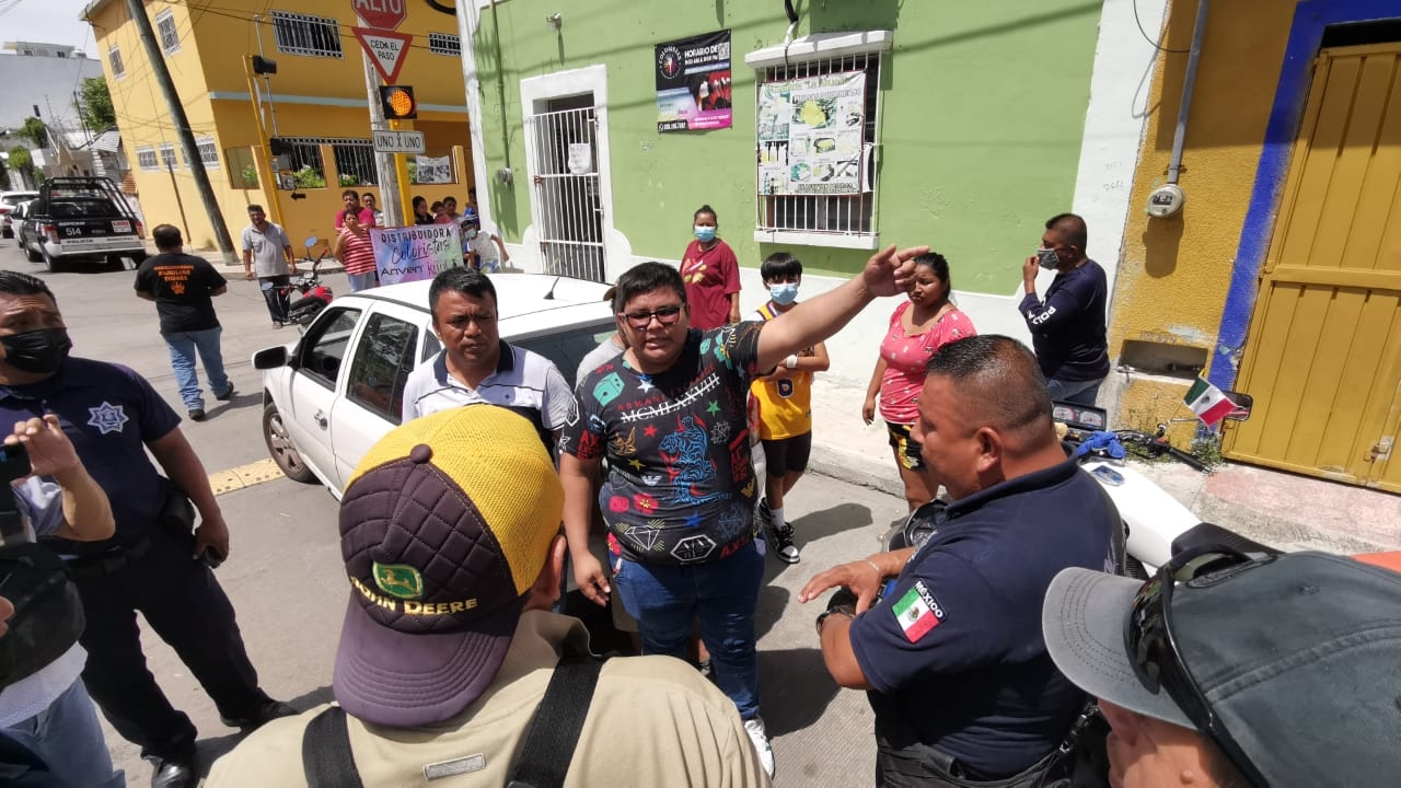 Ambos se disculparon y retiraron del lugar