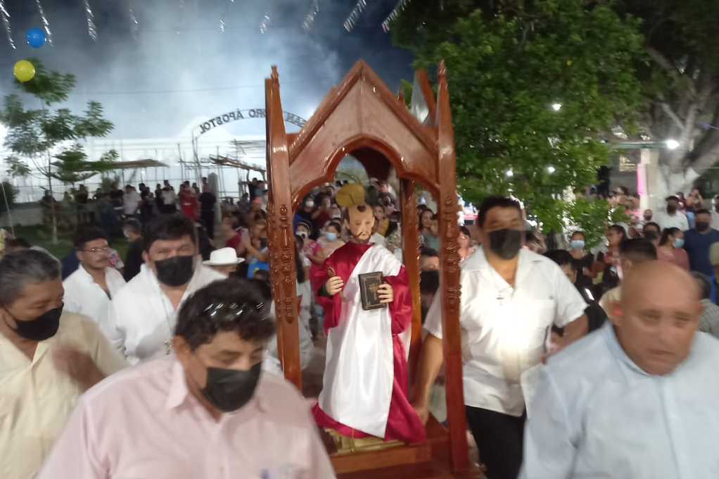 Católicos inician fiestas de San Pedro Apóstol en Huhi, Yucatán Católicos inician fiestas de San Pedro Apóstol en Huhi, Yucatán