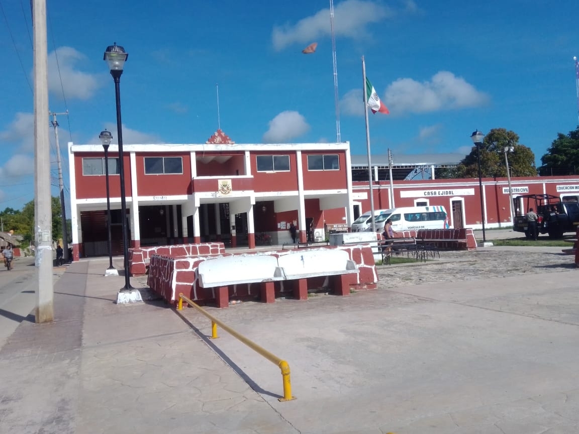 El comisario dejó plantados a los ejidatarios de Suma de Hidalgo El comisario dejó plantados a los ejidatarios de Suma de Hidalgo