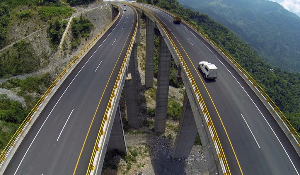 SICT evalúa red carretera federal e infraestructura aeroportuaria y ferroviaria tras sismo