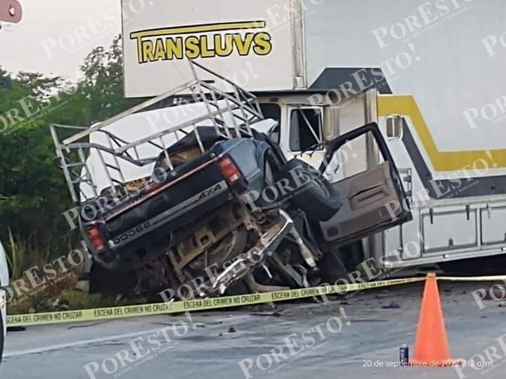 En la camioneta iba una menor de edad que tuvo una fractura