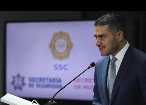 Omar García Harfuch es hijo de la actriz María Sorté
