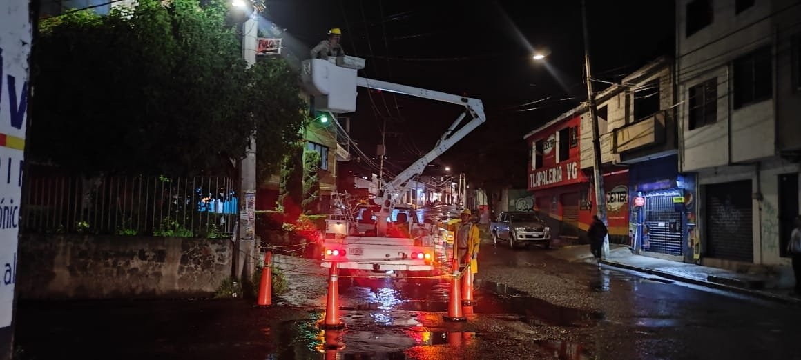 Alrededor de la 1:17 horas de la mañana de este 22 de septiembre, un sismo sacudió nuevamente a los estados de Michoacán, Jalisco e incluso la Ciudad de México