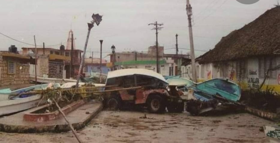 “Aquel 22 de septiembre lo único que hicimos fue encomendarnos a Dios, pues nadie se había preparado”, recuerdan yucatecos