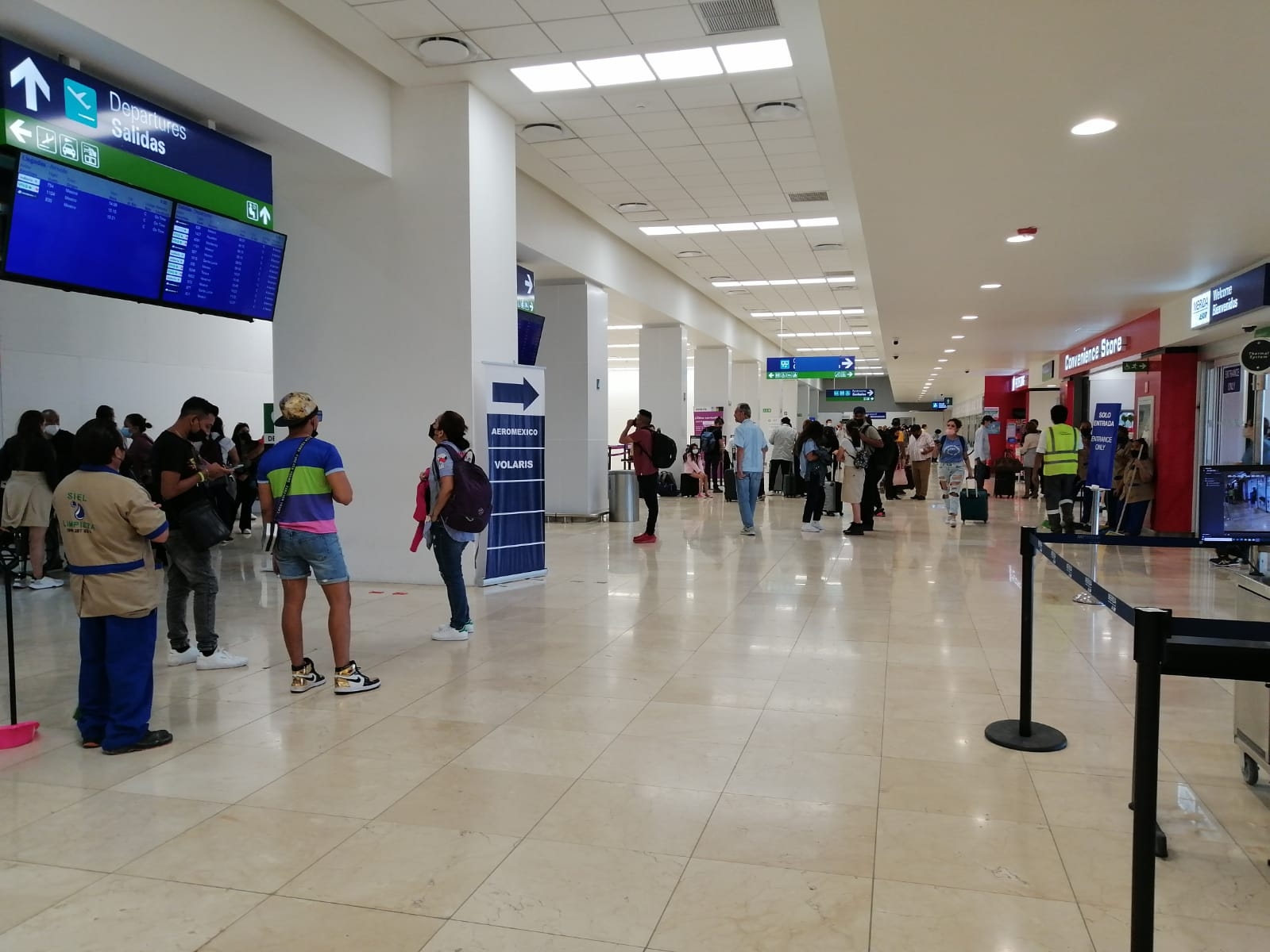 Los vuelos han despegado con normalidad este domingo Los vuelos han despegado con normalidad este domingo