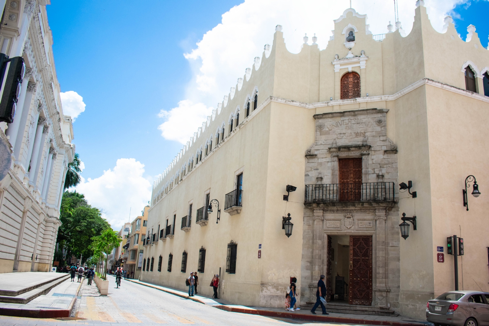 En el 2020, el rector y 17 directivos de la casa de estudios fueron exhibidos porque ganaban más que el propio presidente Andrés Manuel López Obrador