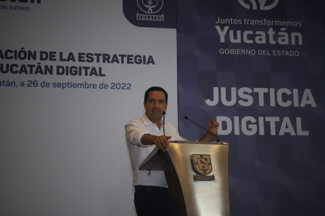 Yucatán Digital comenzará este año en 14 municipios, 766 escuelas, 76 oficinas y 34 centros de salud