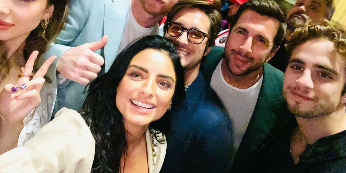 Se dejaron ver en la pelea del Canelo, en Las Vegas. Foto: Instagram AislinnDerbez Se dejaron ver en la pelea del Canelo, en Las Vegas. Foto: Instagram AislinnDerbez