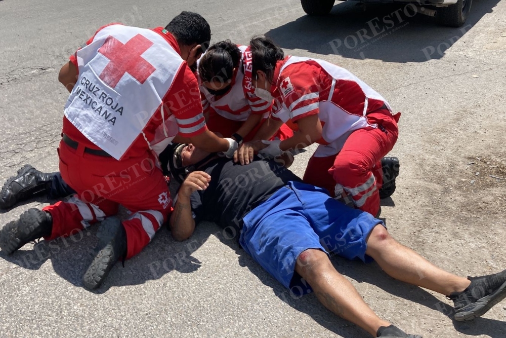 Motociclista resulta lesionado tras accidente en calles de Chetumal: VIDEO